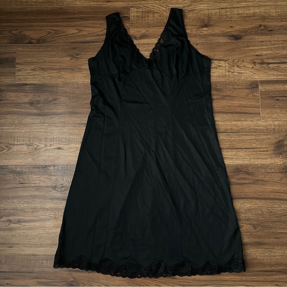 Vintage 90s Y2K Black Slip Delicate Lace Coquette Cottagecore Boudoir Small